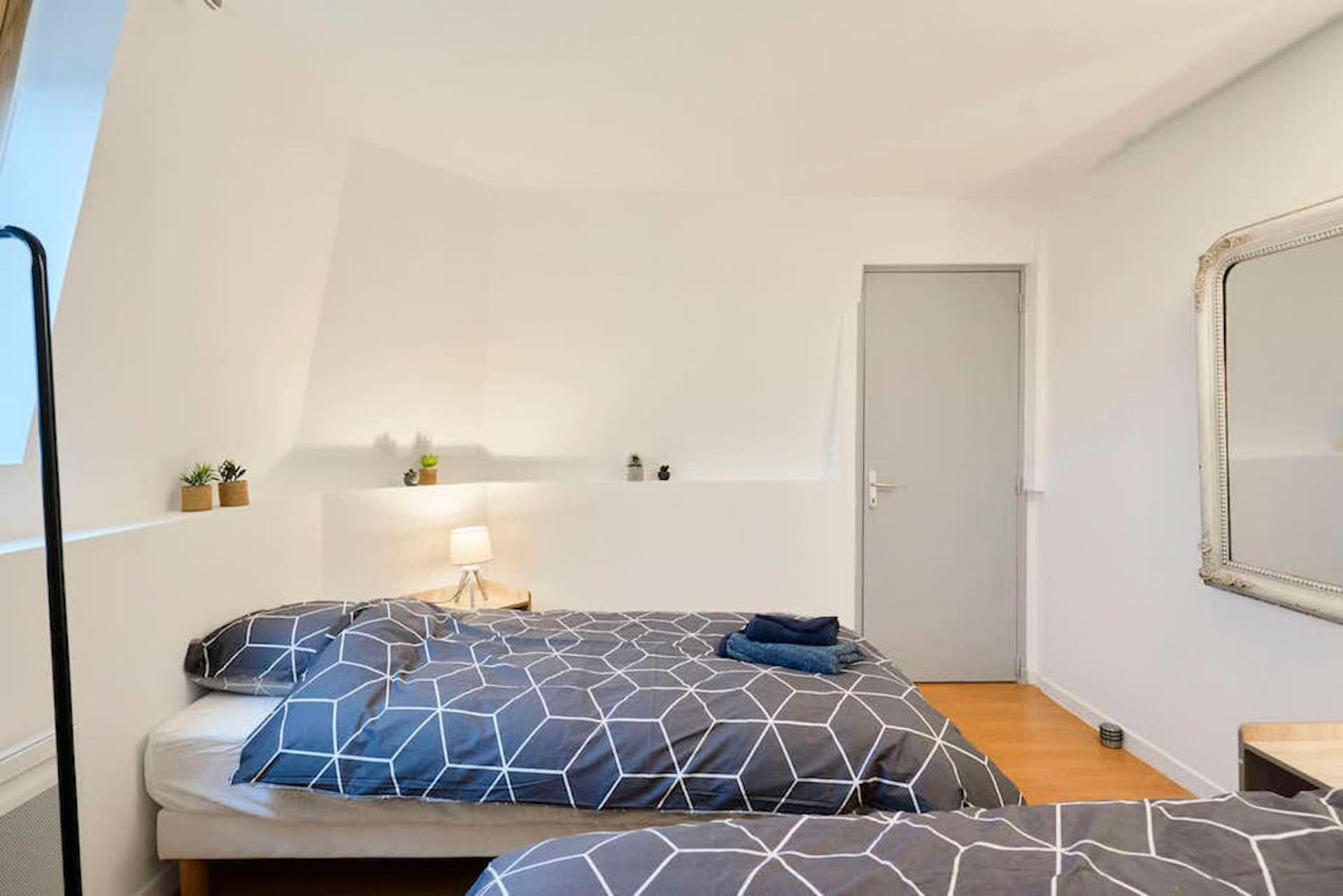 Locationstourcoing - Le Duplex Apartment Exterior photo