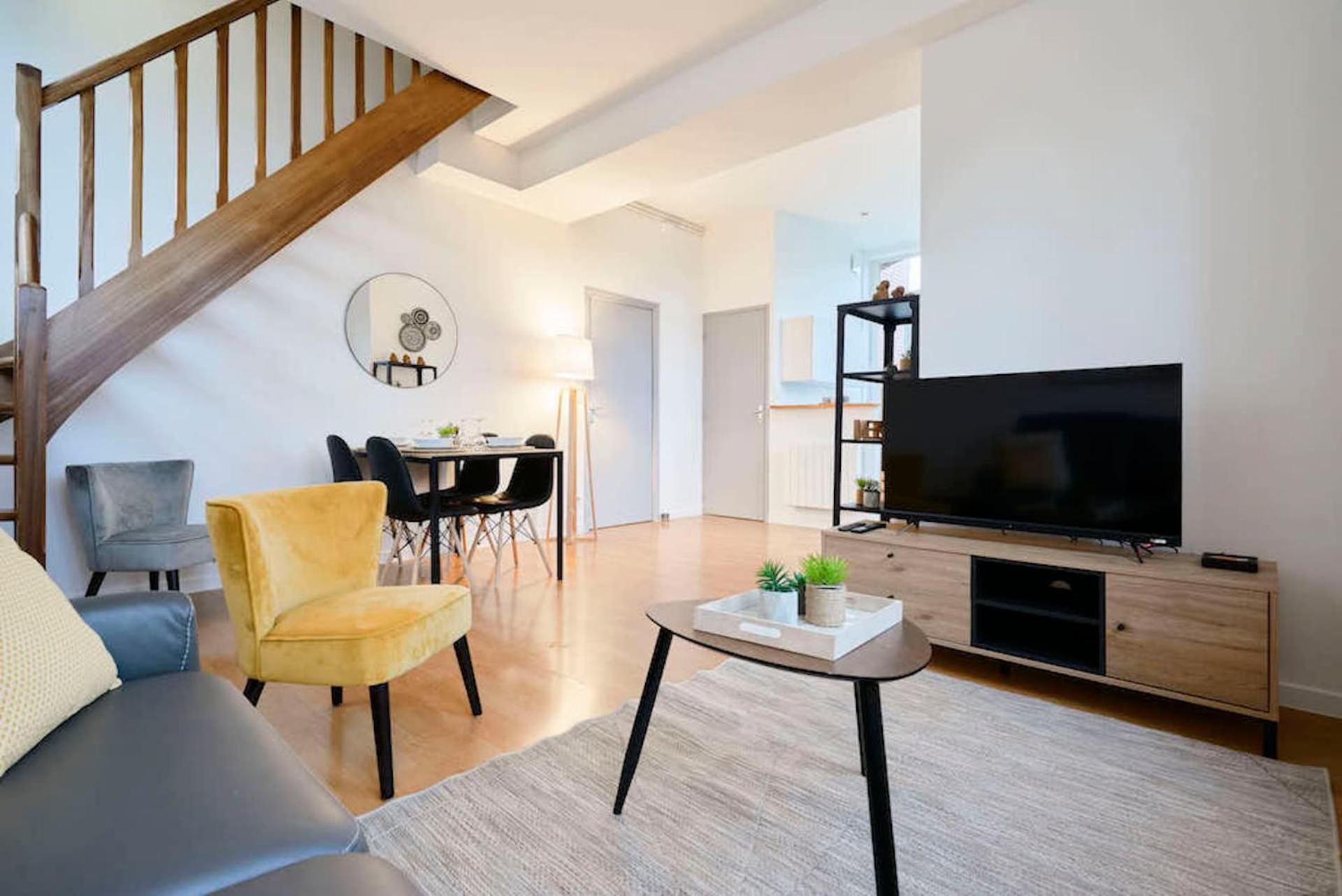 Locationstourcoing - Le Duplex Apartment Exterior photo